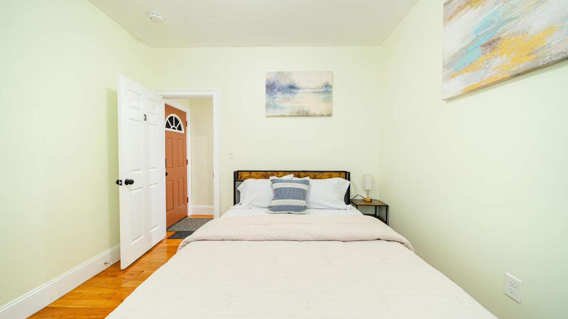 Apartment Inviting 4br - Kid Friendly - Near I-95 & Free Parking 90-2 *