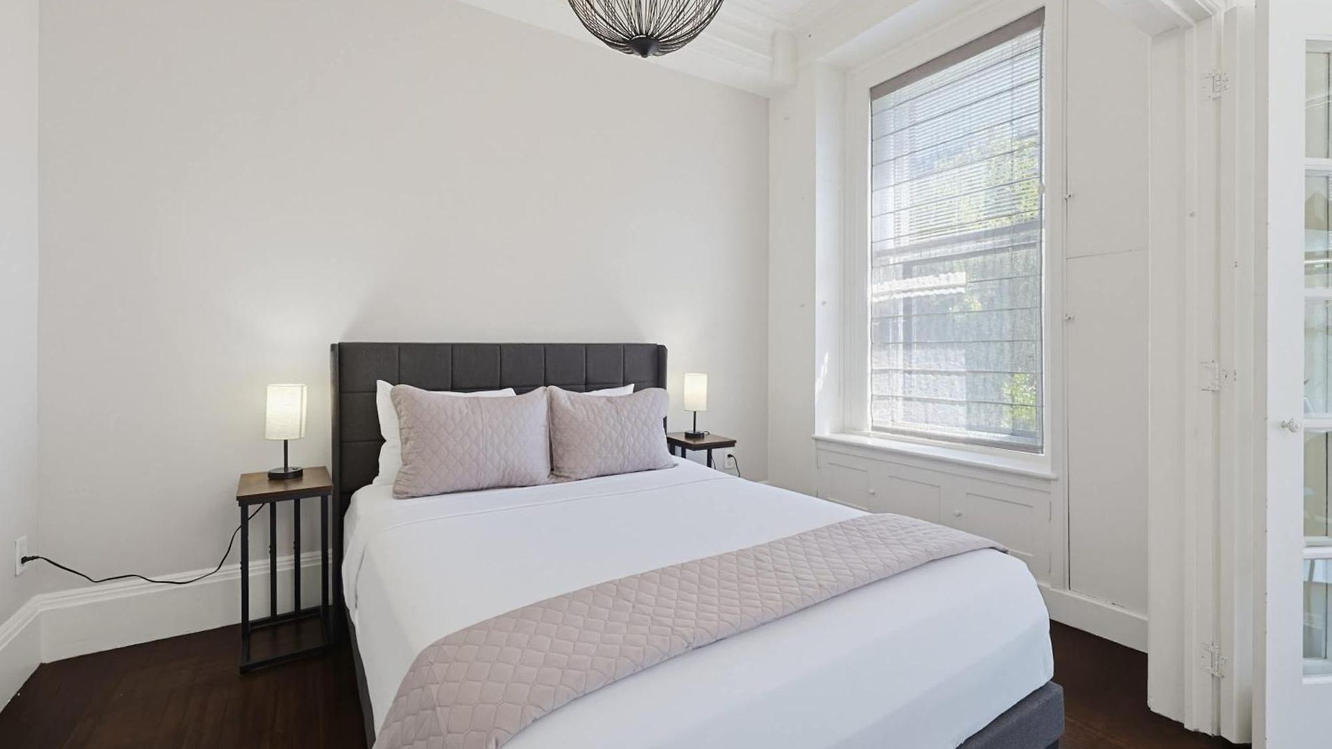 Apartment New! Back Bay, Line, Newbury St & Hynes