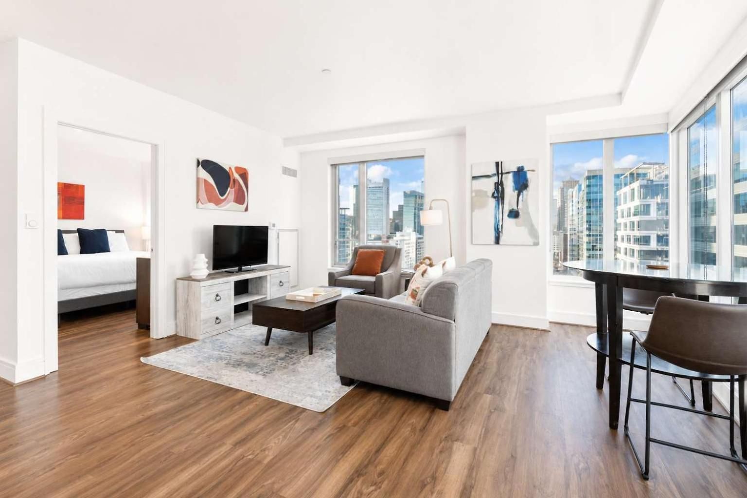Apartment Spacious In Seaport *