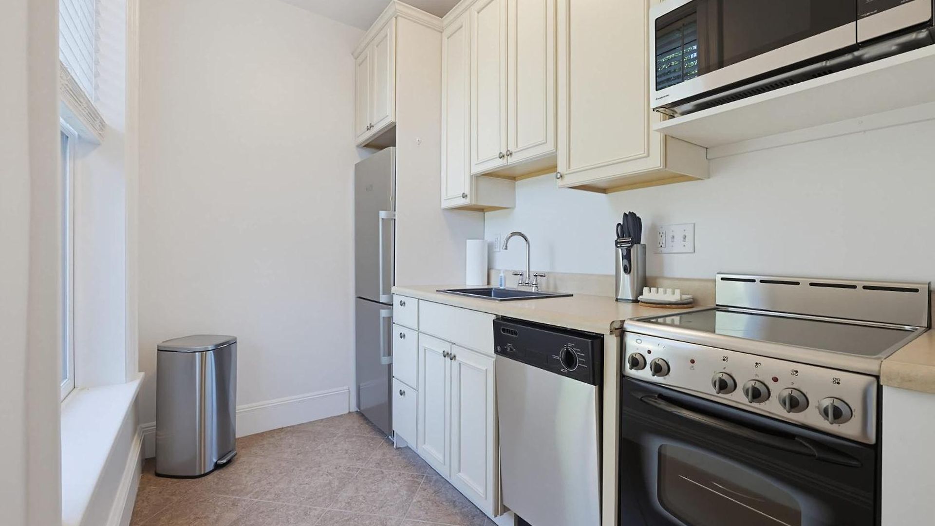 Apartment Brownstone, Steps To Shopping & Dining Boston