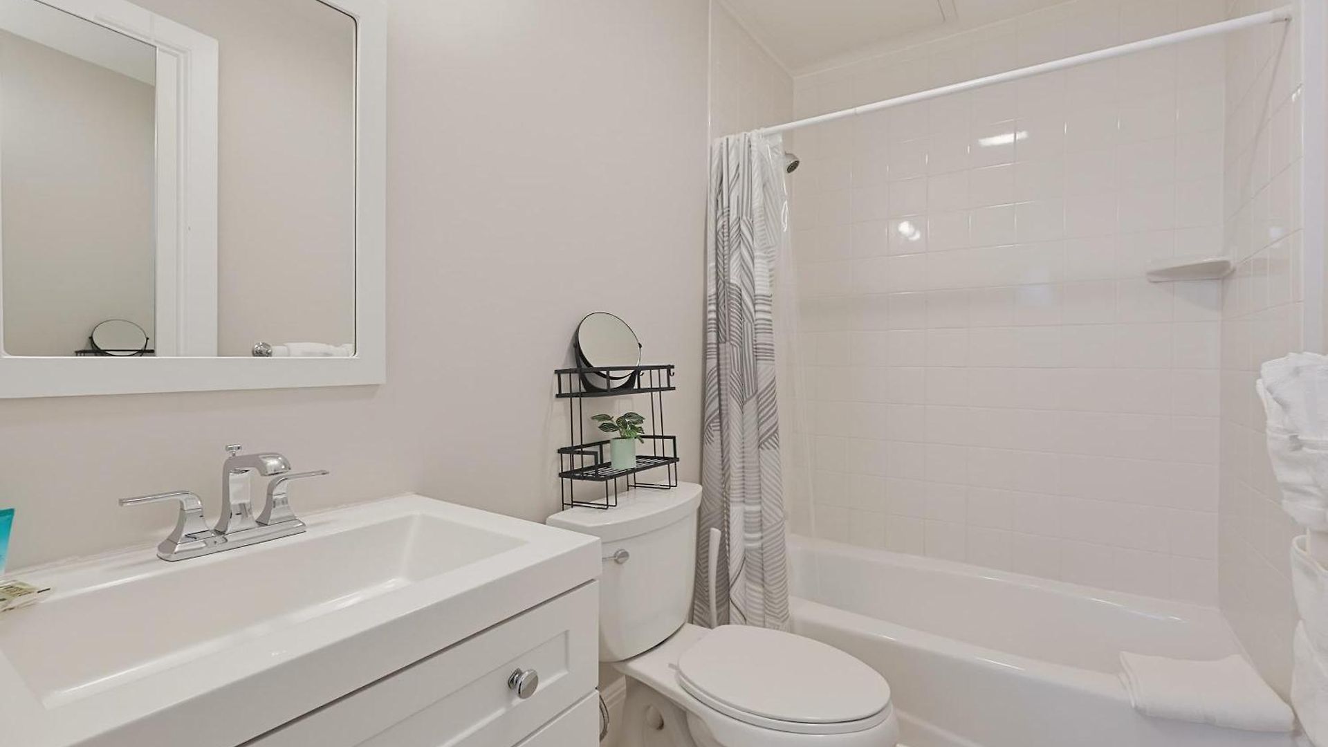 Apartment New! Back Bay, Line, Newbury St & Hynes Boston