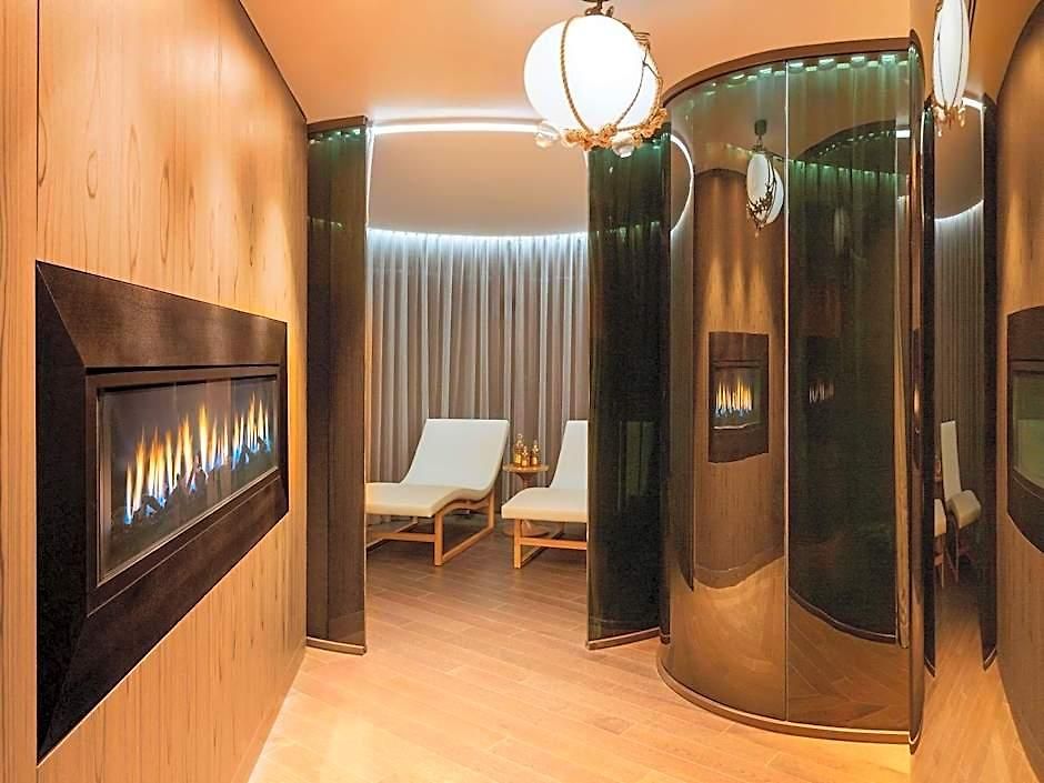 Common Hotel 2*