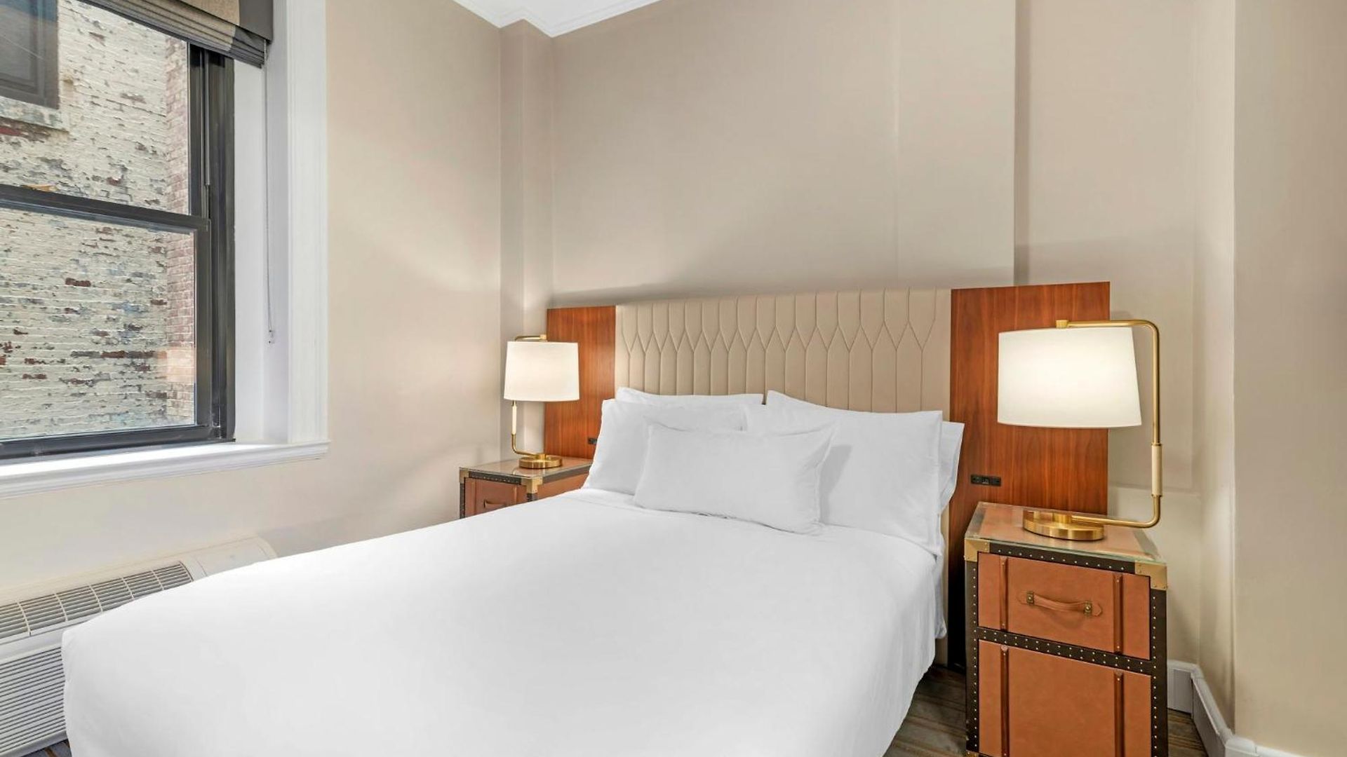 Omni Parker House Hotel 4*