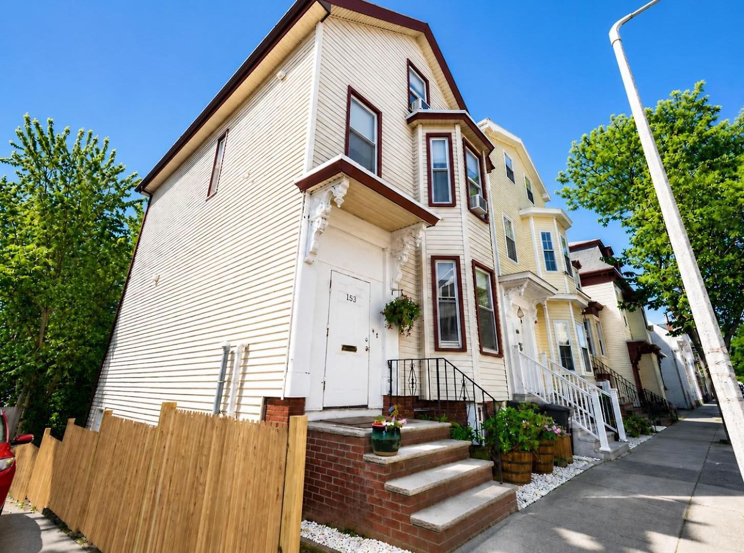 Modern Near Logan With Private Entrance Homestay Boston