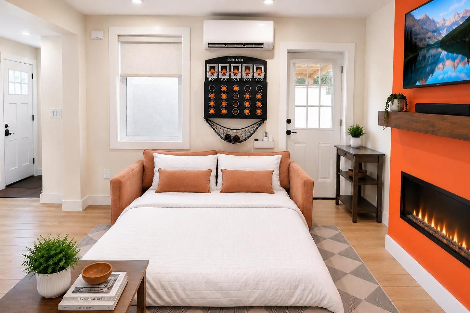 Modern Near Logan With Private Entrance Boston