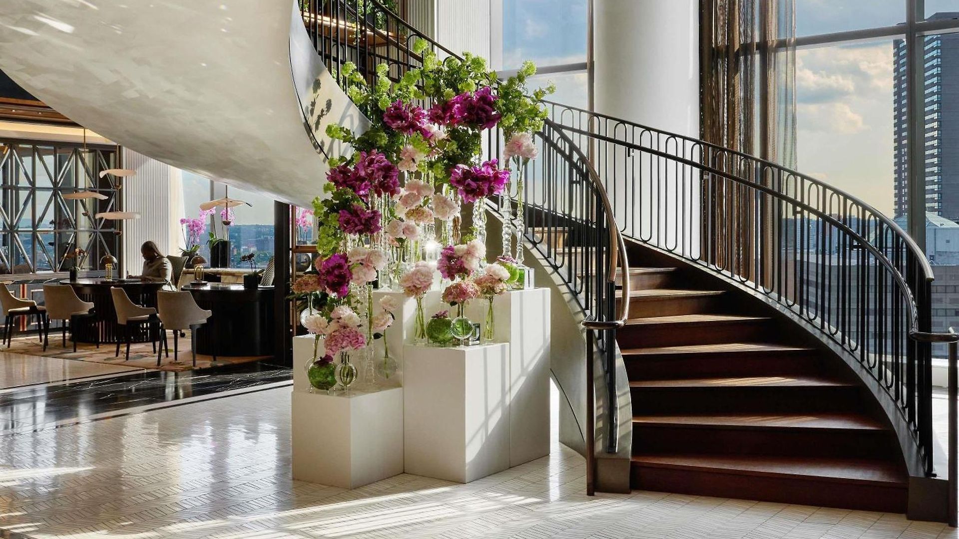 Raffles 5*