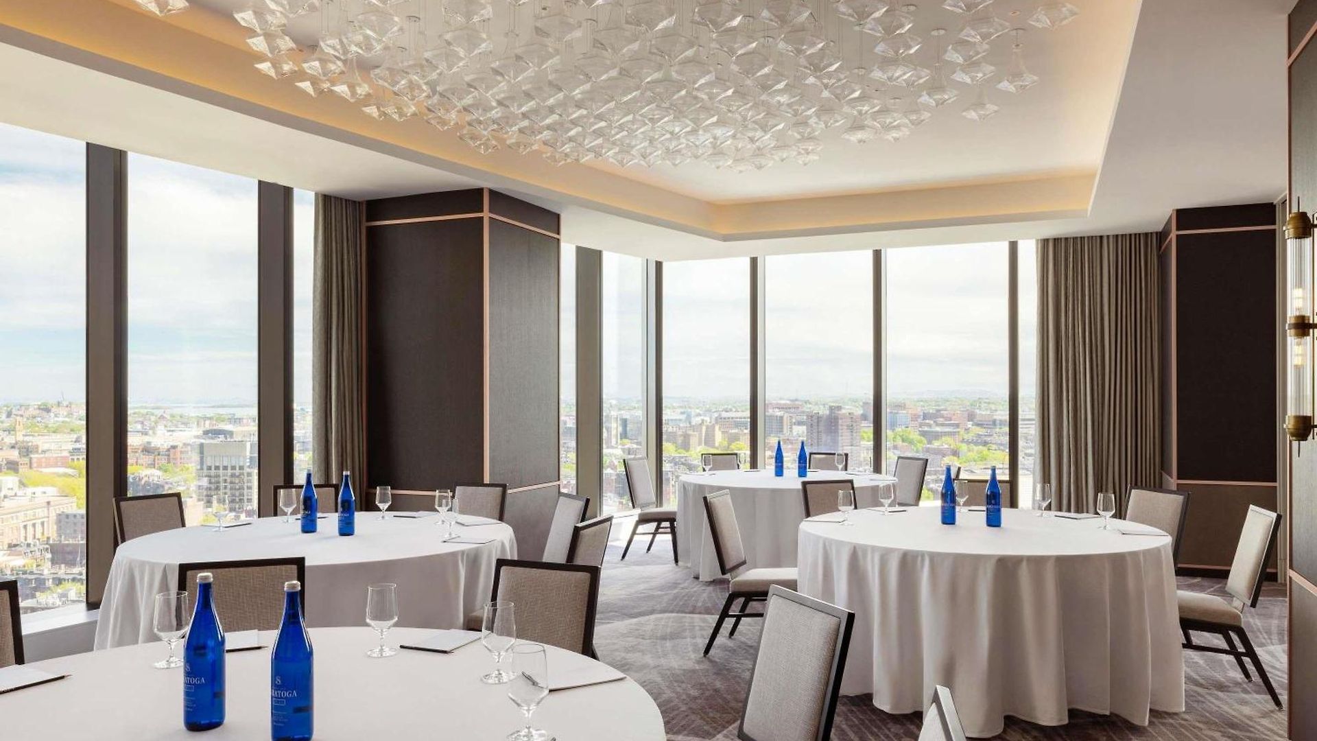 Raffles 5*