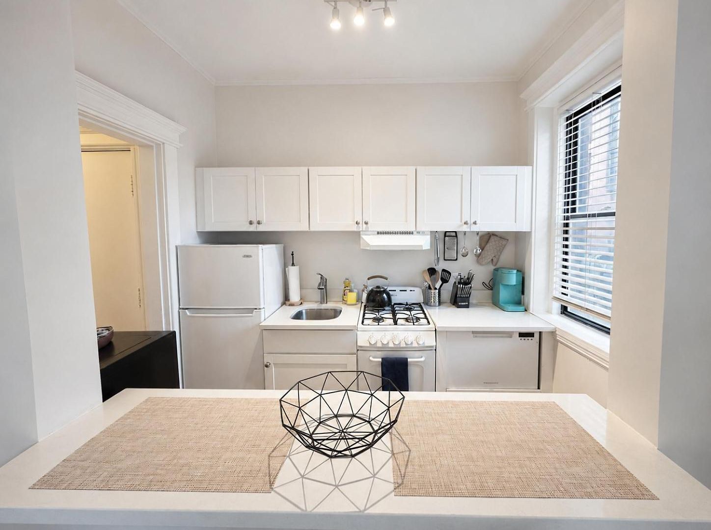 Cozy 1 Bed Near Medical * Boston