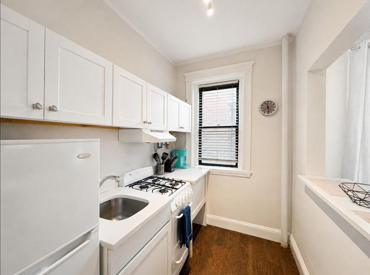 Cozy 1 Bed Near Medical * Boston