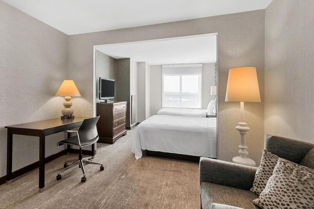 Roundhouse Hotel 3*
