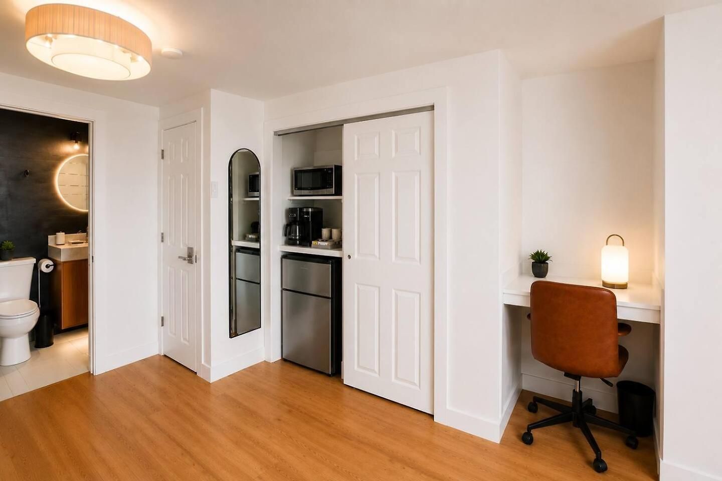 2 Full Kitchens, Near Airport, Yard & Fire Pit Holiday home Boston