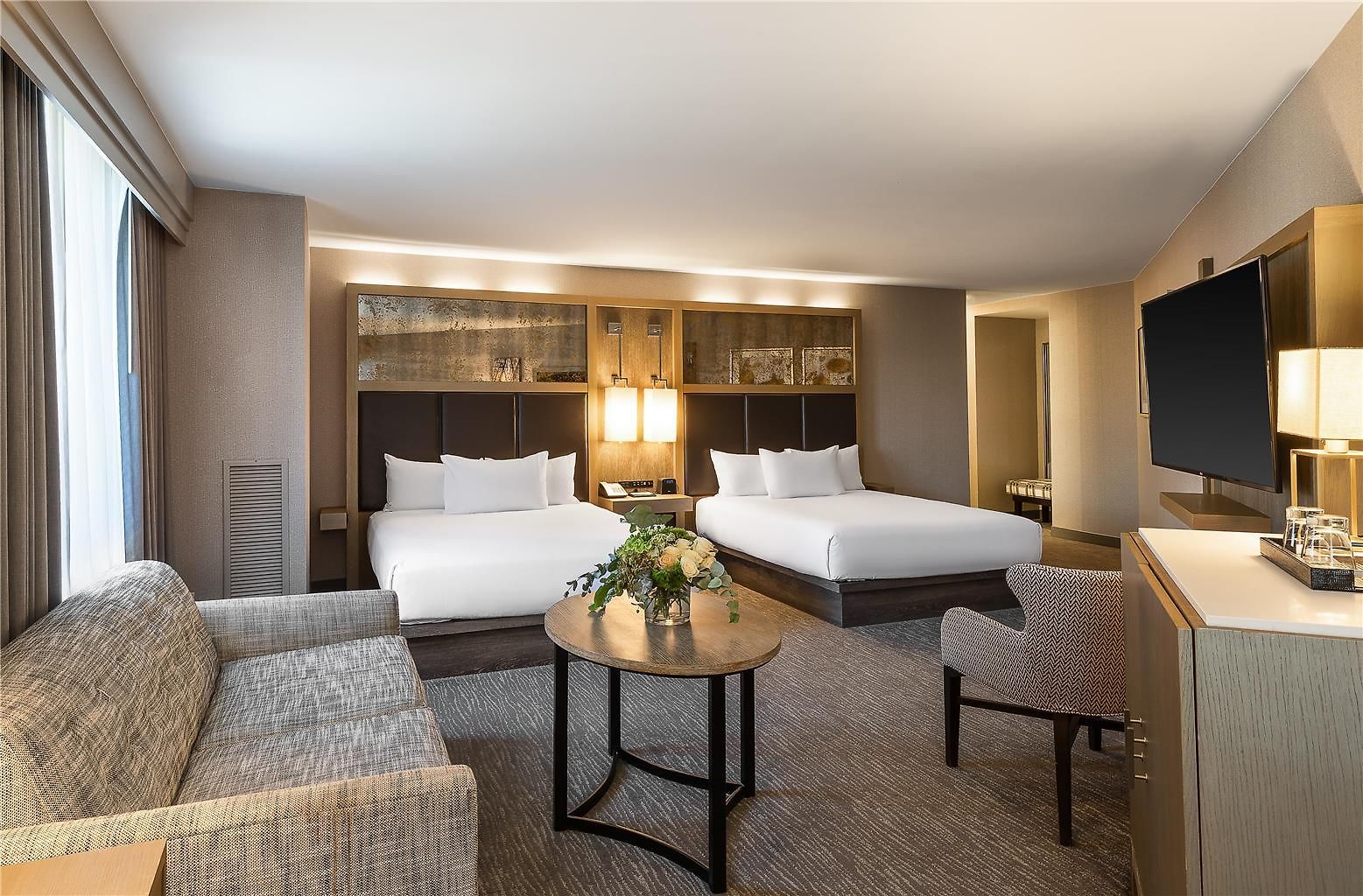 Hyatt Regency Hotel 4*