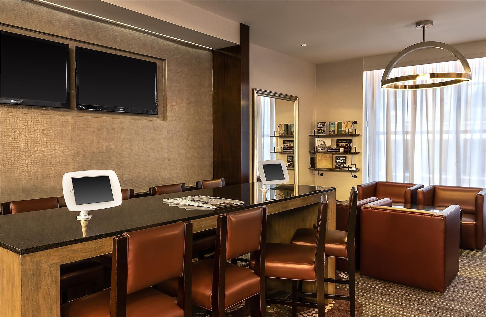 Hyatt Regency 4*