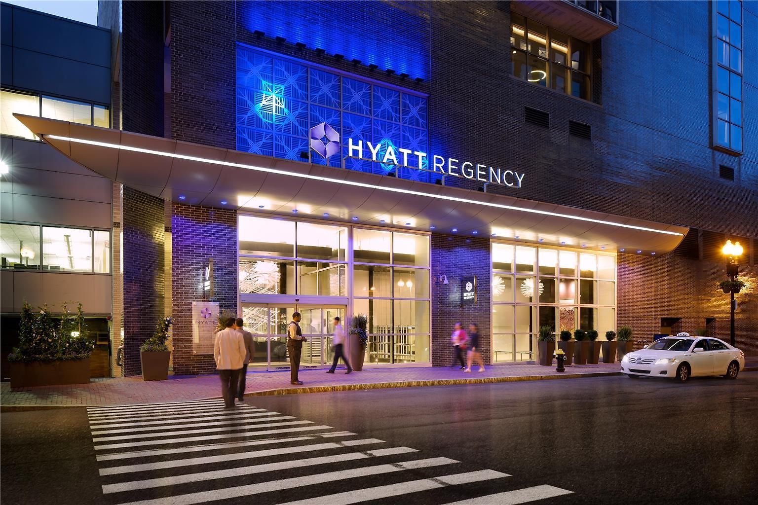 Hyatt Regency 4*