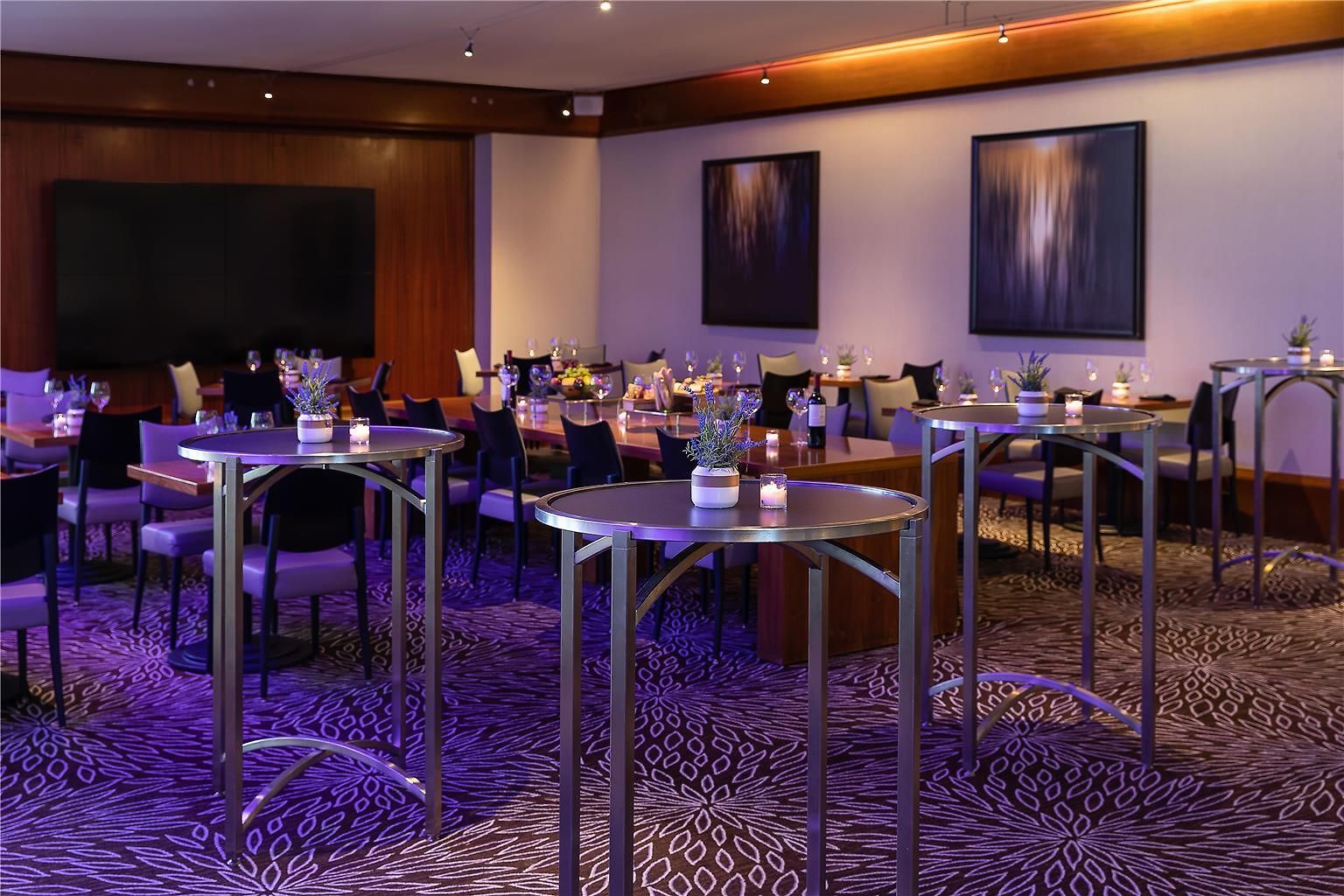 Hyatt Regency Hotel 4*