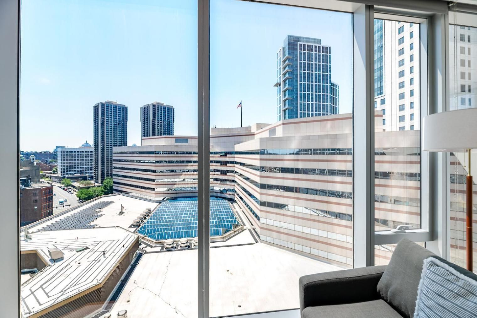 Apartment Blueground West End Rooftop Pool Nr Td Garden Bos-1347