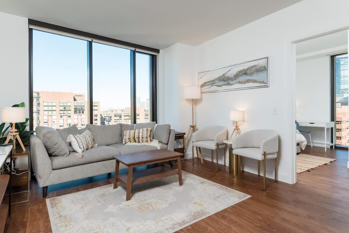 Apartment Back-bay W Roof Gym & Parking