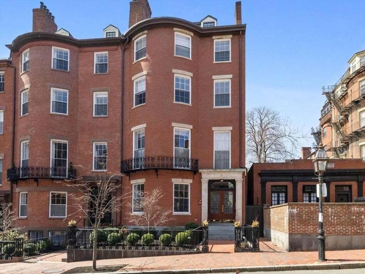Apartment Exceptionally Private Garden