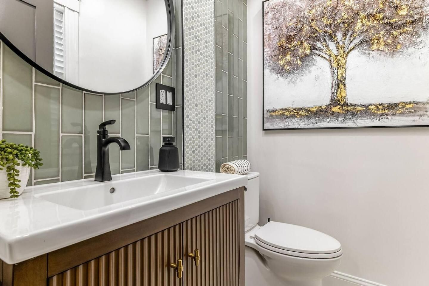 Apartment Luxury Designer 2br With Sunroom *