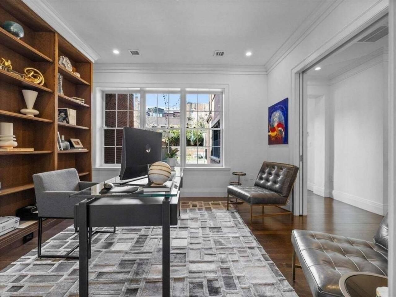 Exceptionally Private Garden Apartment