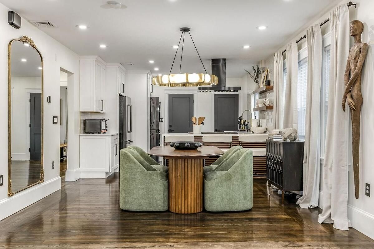 Luxury Designer 3br - Office - Sunroom - Garage - *