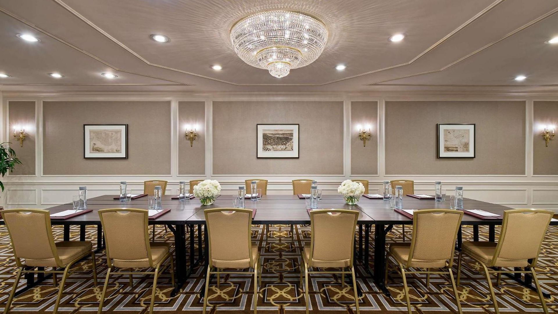 Fairmont Copley Plaza 5*