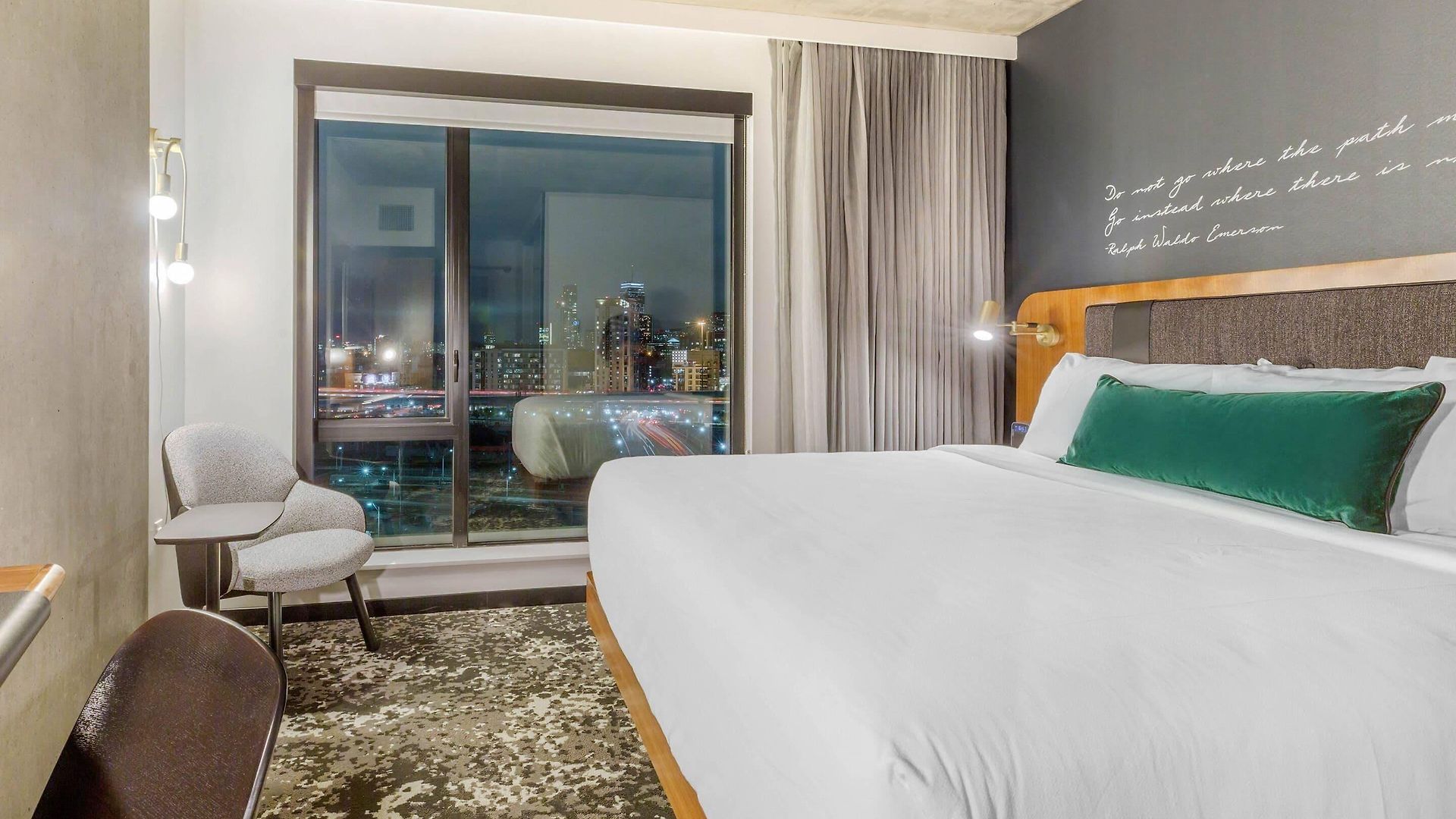 Cambria Downtown - Seaport Hotel Boston
