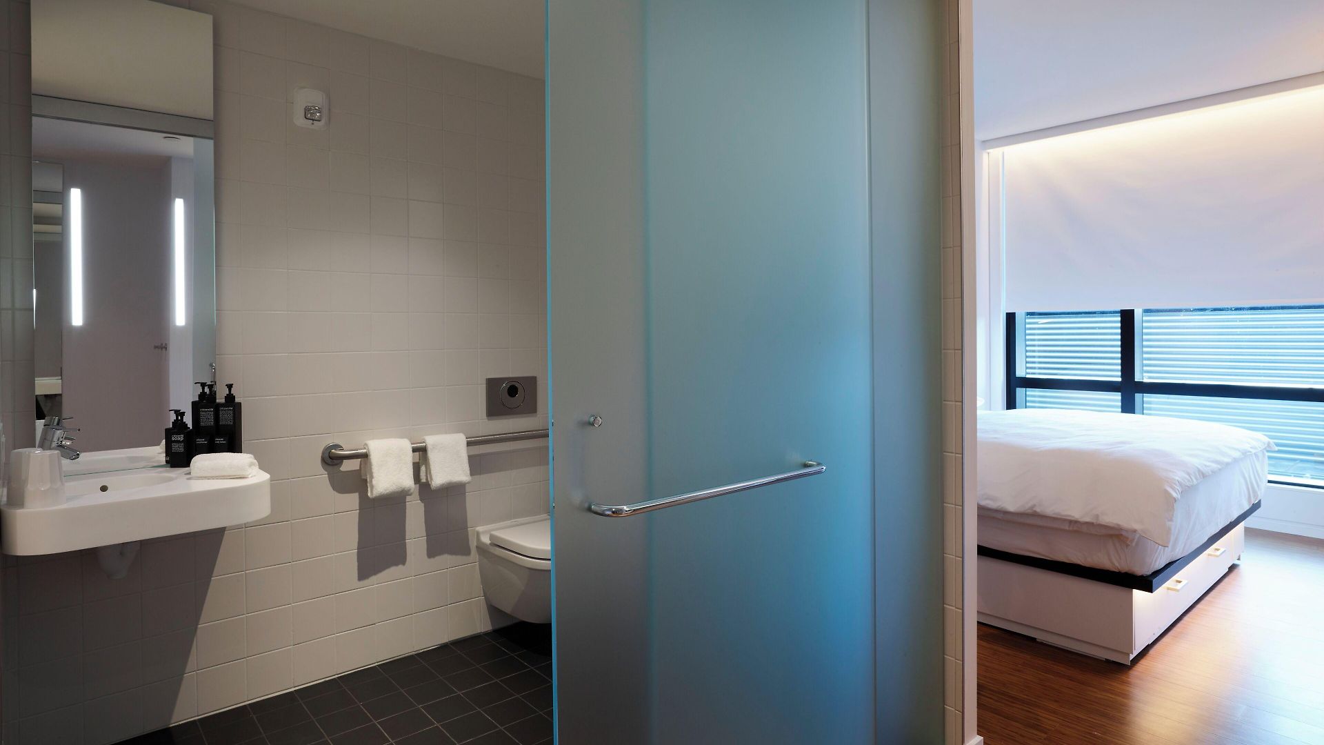 Hotel Citizenm North Station 4*