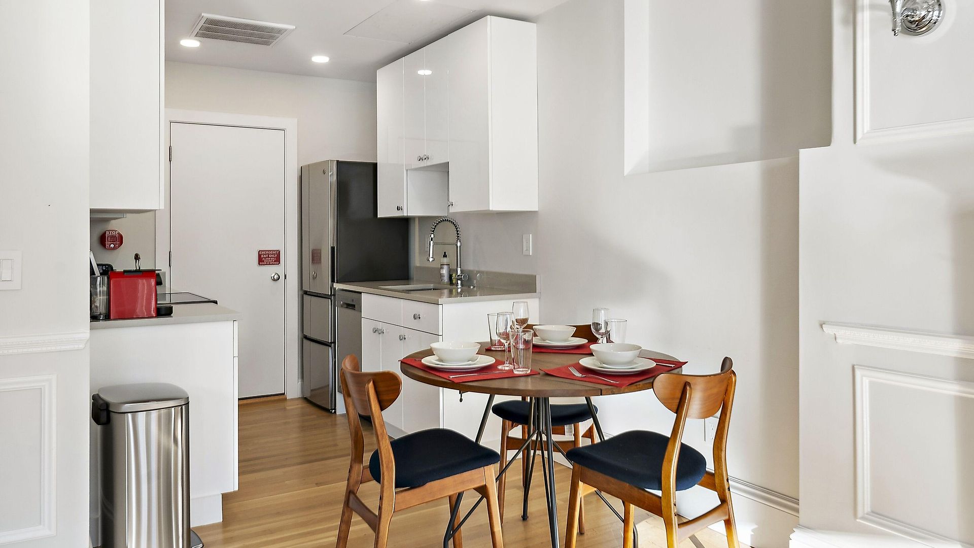 The Gryphon House 3*