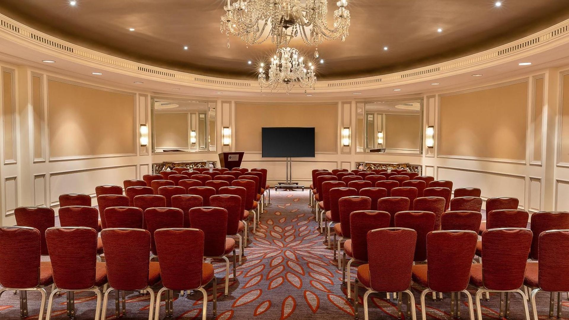 Hotel Hyatt Regency 4*