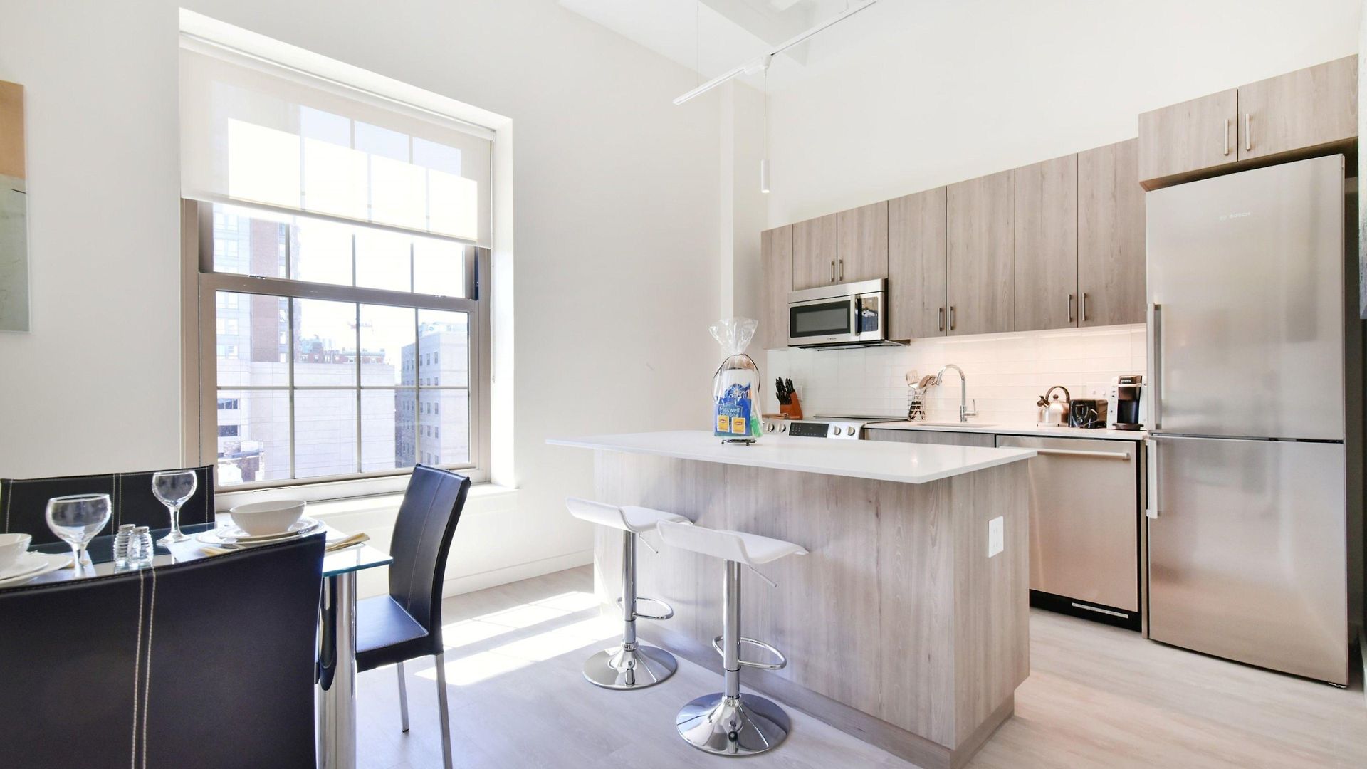 Global Luxury Downtown
