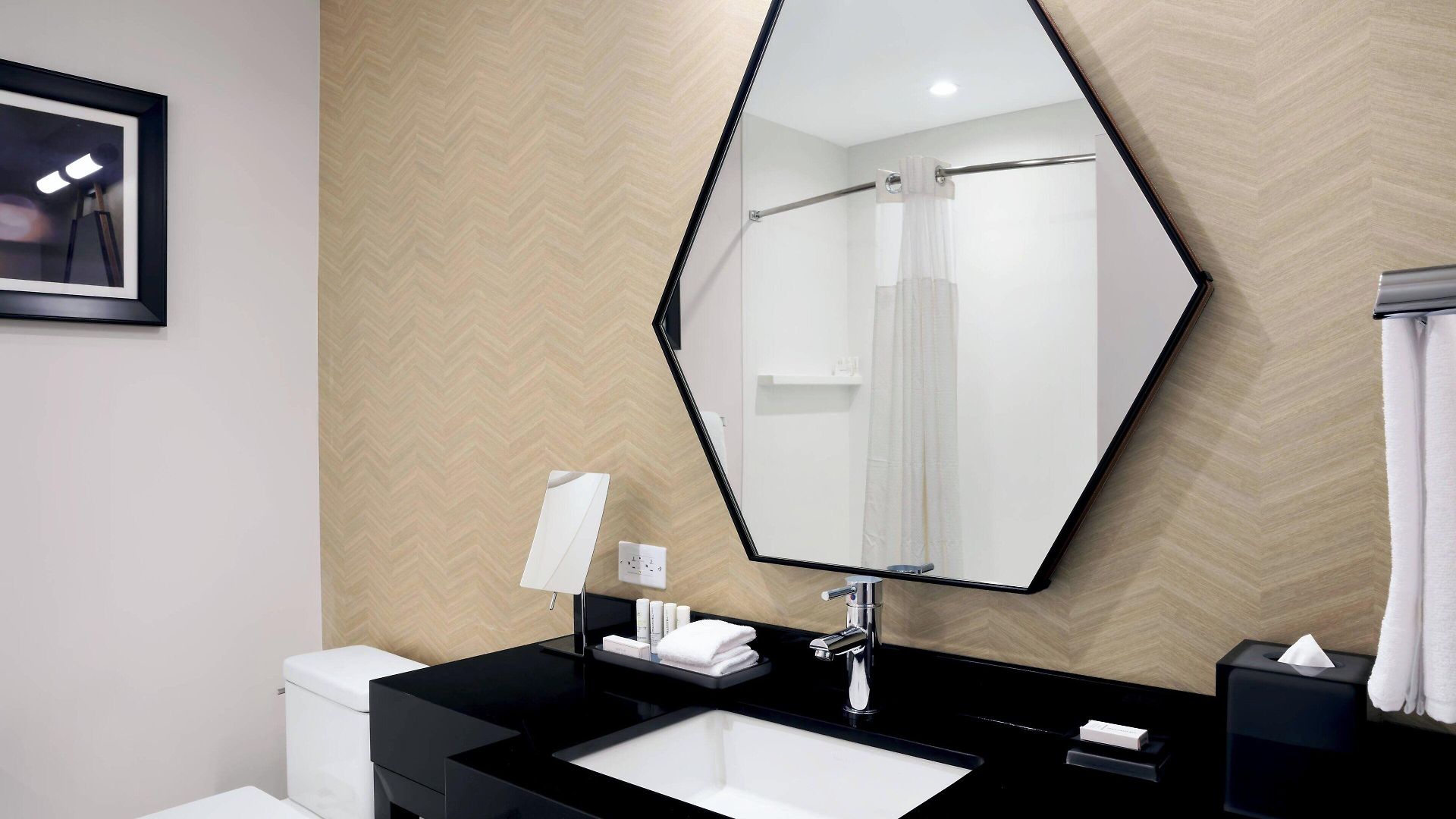 Hotel Courtyard Downtown/north Station 3*
