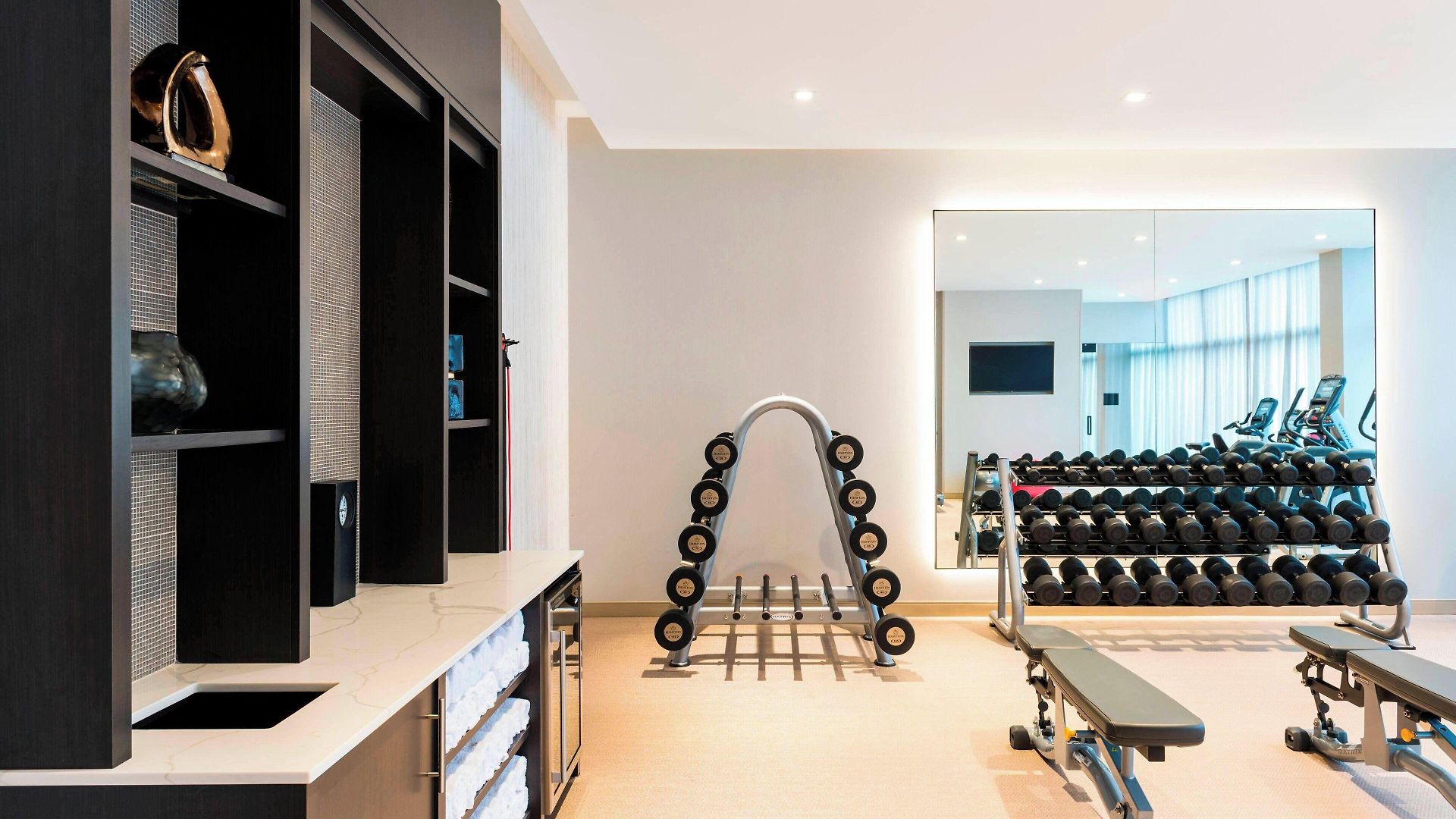 Ac By Marriott Downtown Hotel 4*