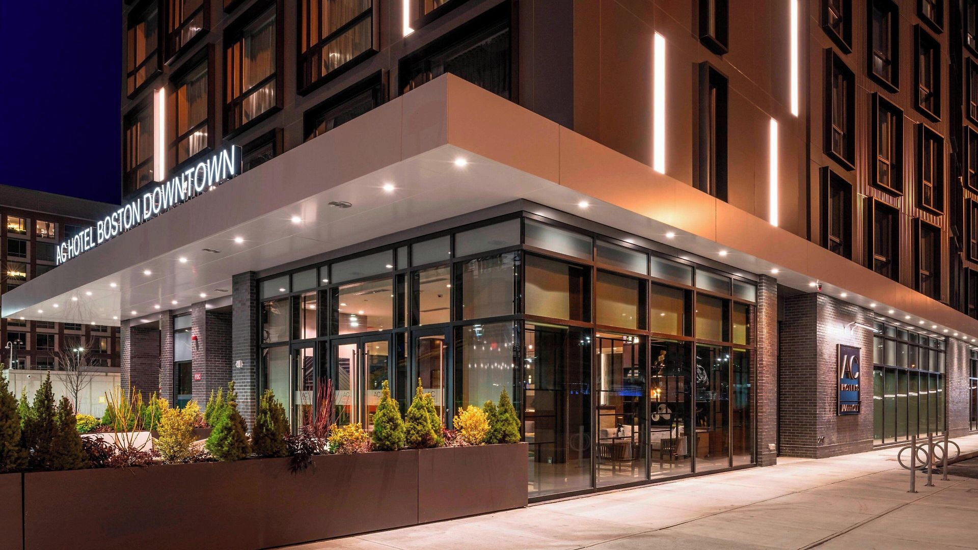 Ac By Marriott Downtown 4*