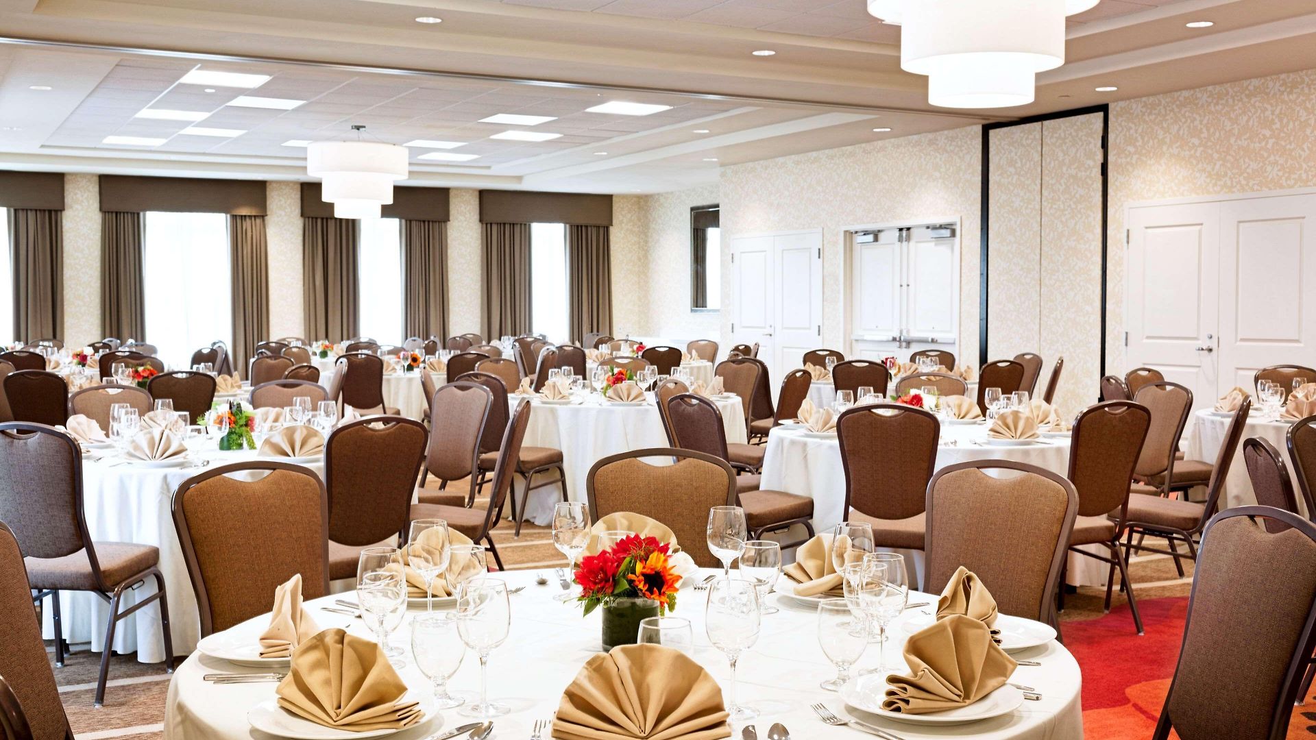 Hilton Garden Logan Airport Boston