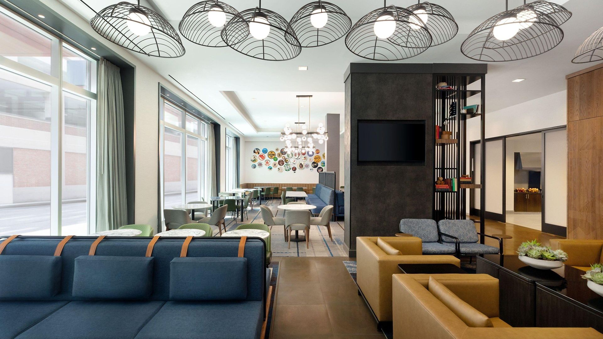 Hotel By Marriott Back Bay/fenway