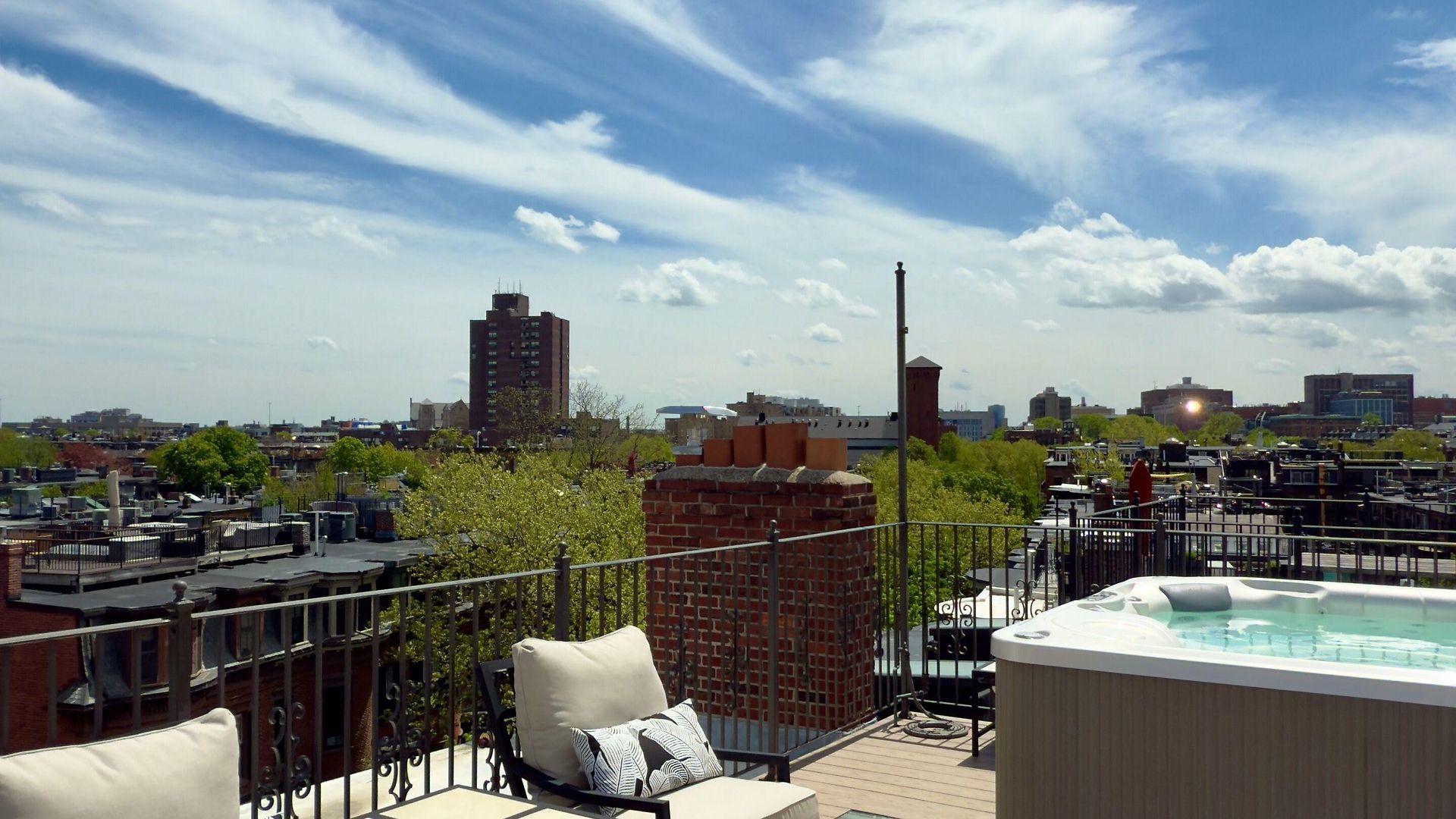 Clarendon Square 4* Boston