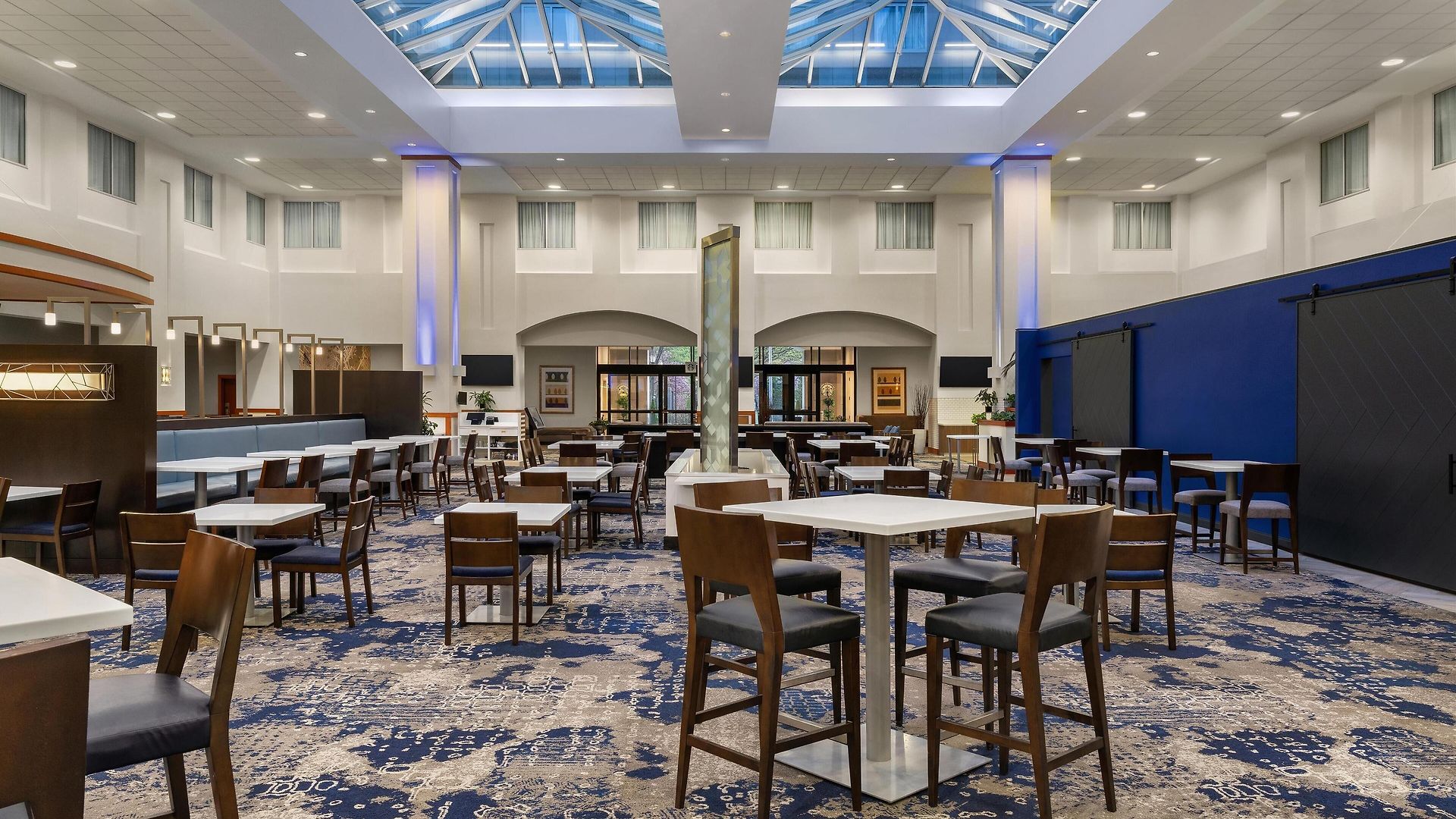 Hotel Embassy At Logan Airport