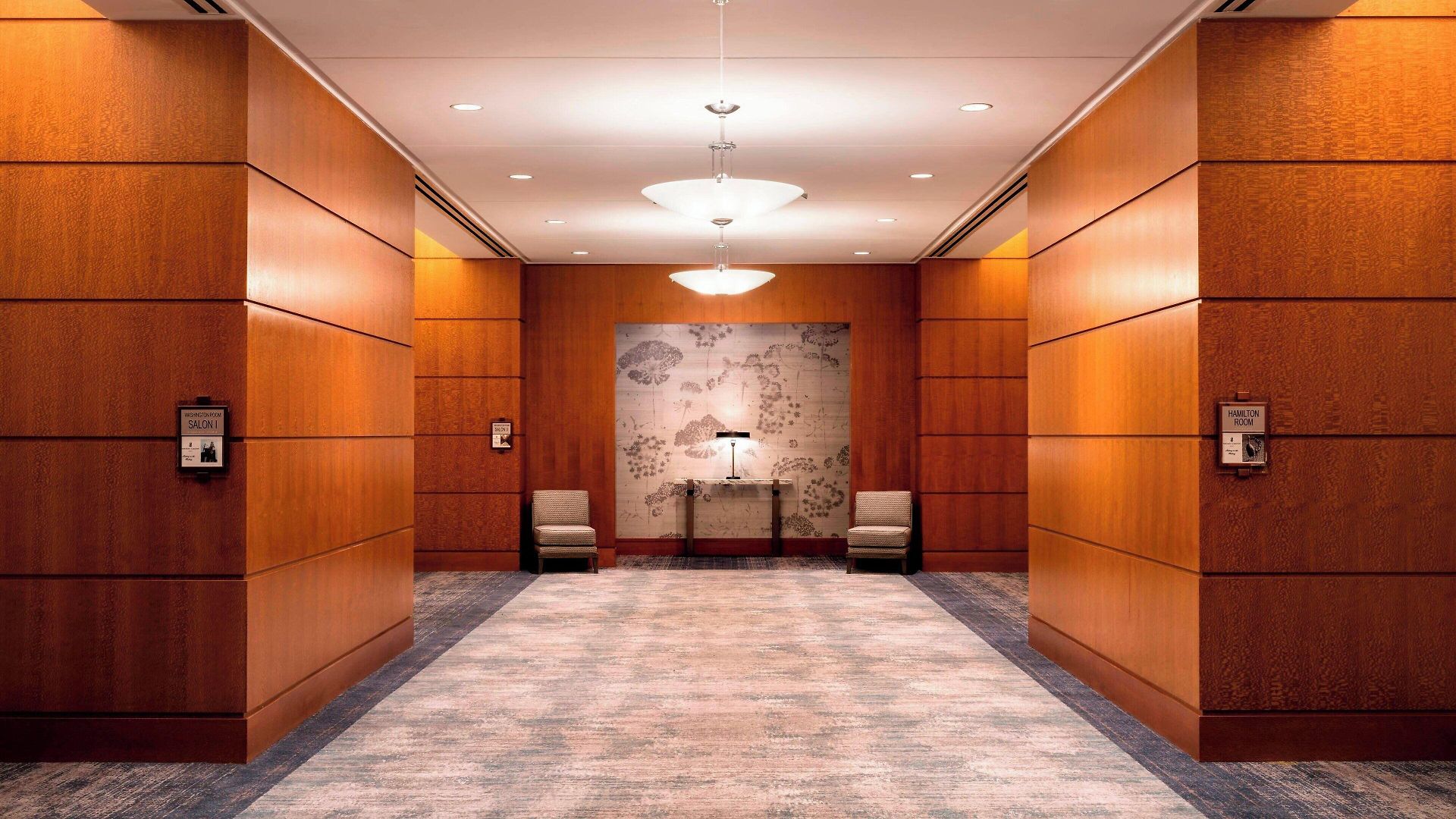 Hotel The Ritz-carlton, 5*