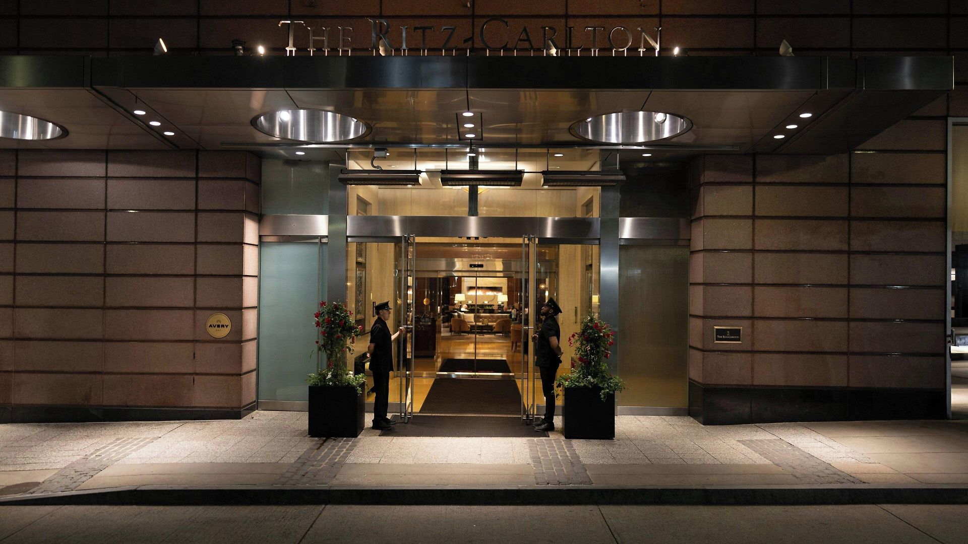 The Ritz-carlton, Hotel