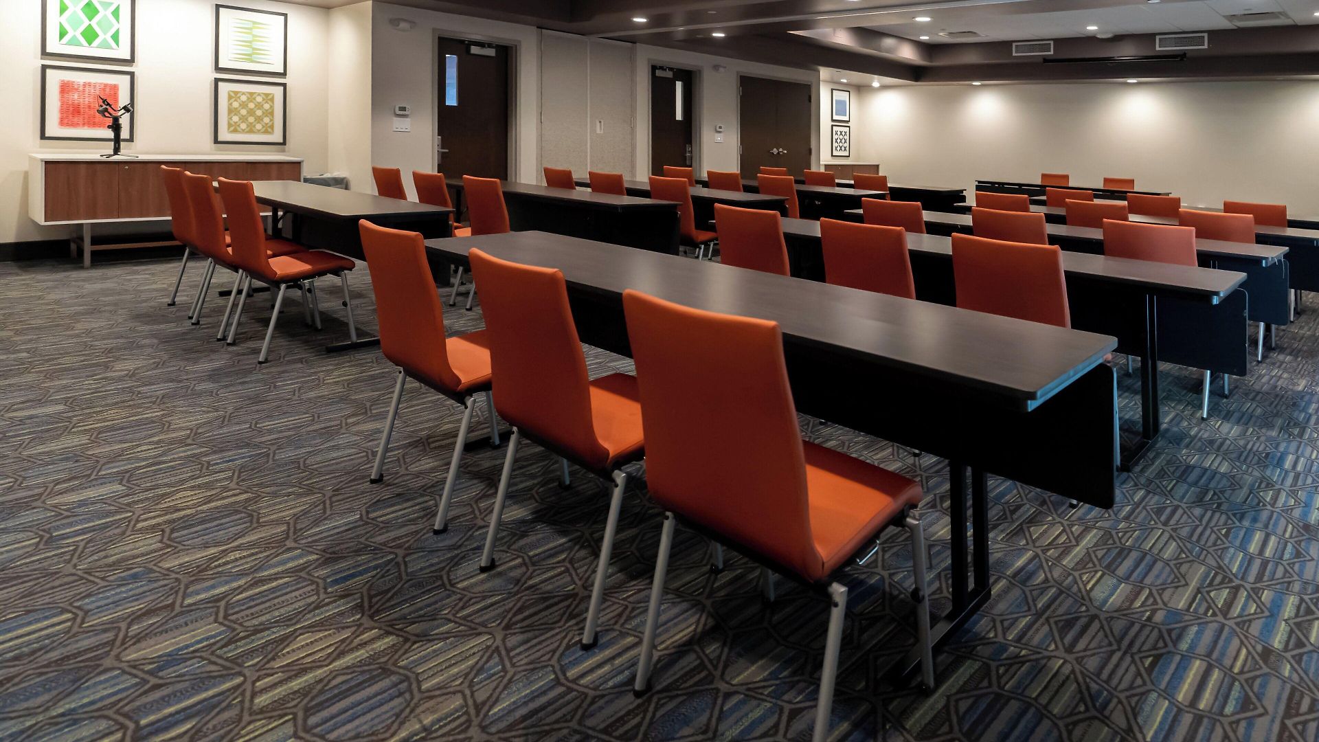 Express By Ihg 3*
