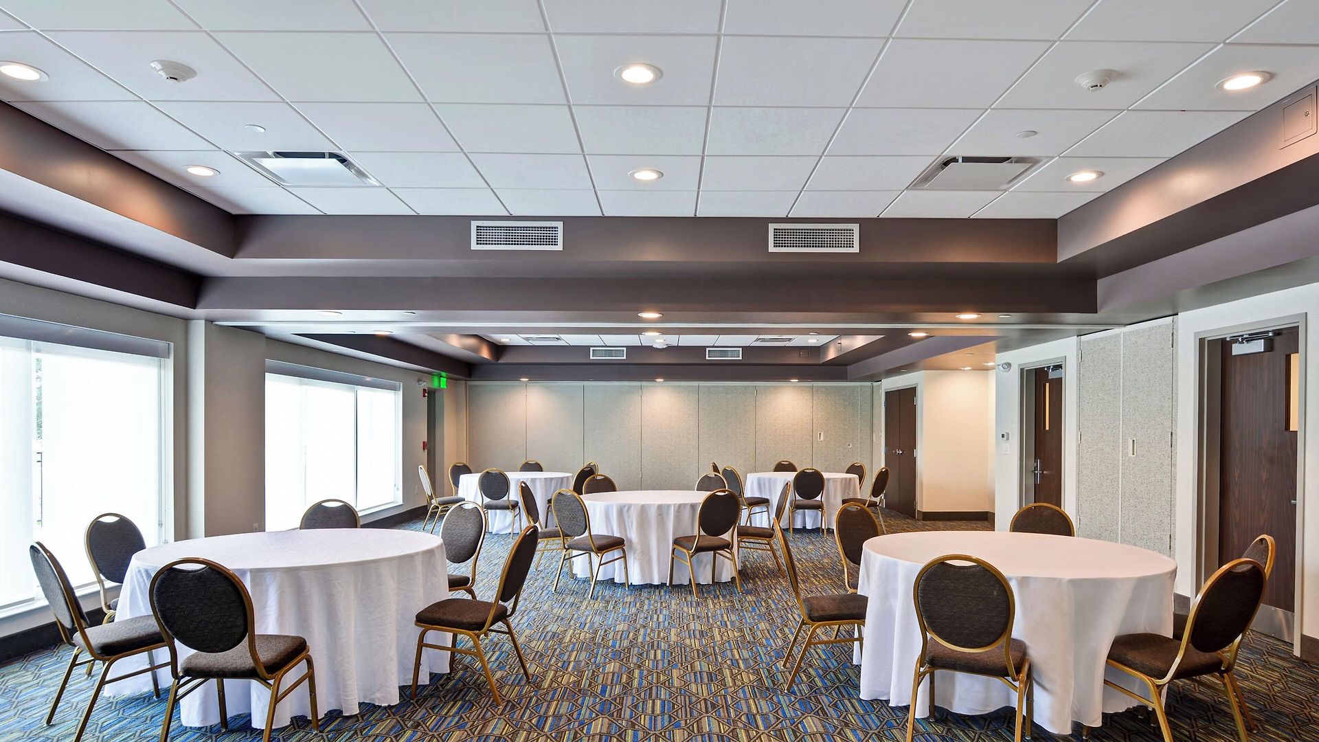 Express By Ihg 3*