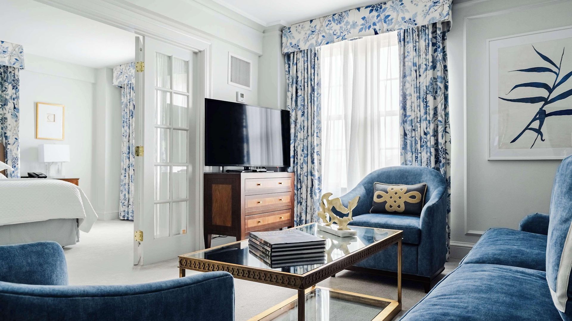 The Eliot 5*
