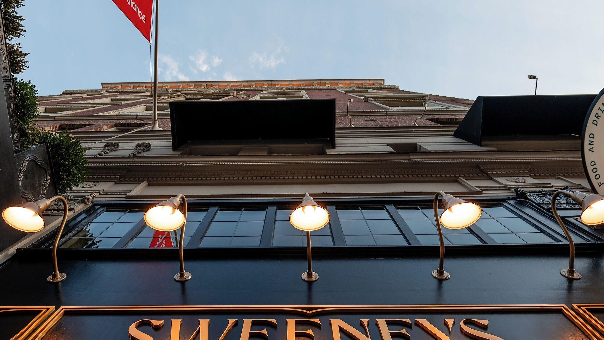The Lenox Hotel 4*
