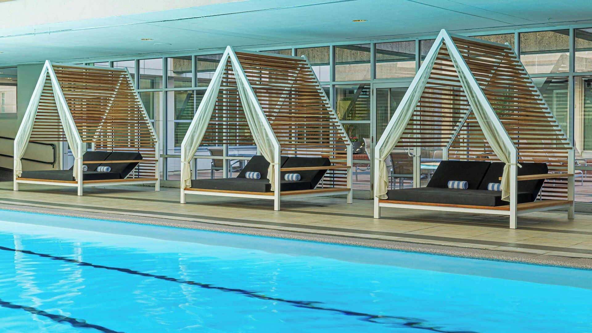 Sheraton 4*