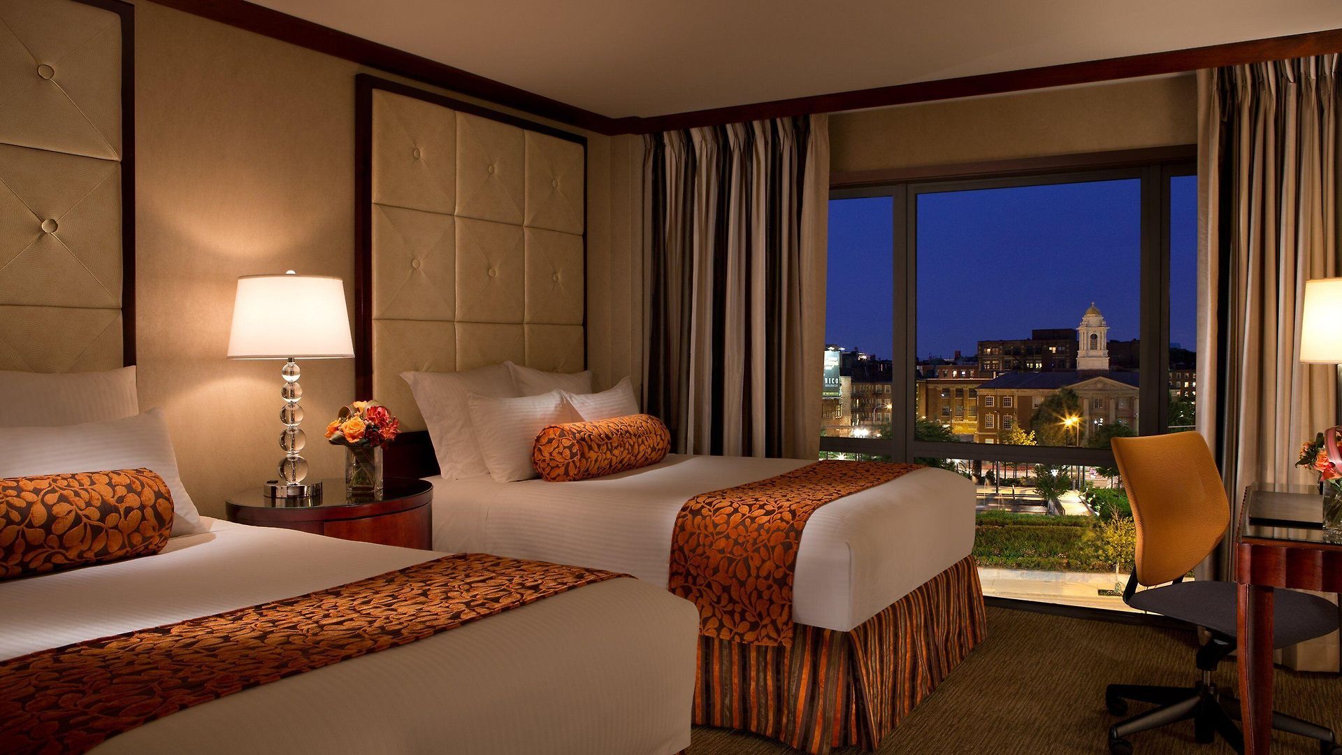 The Bostonian Hotel