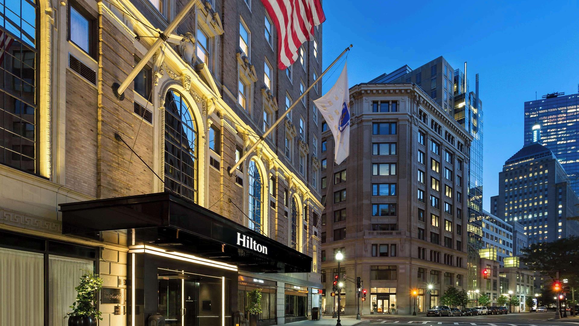 Hilton Park Plaza
