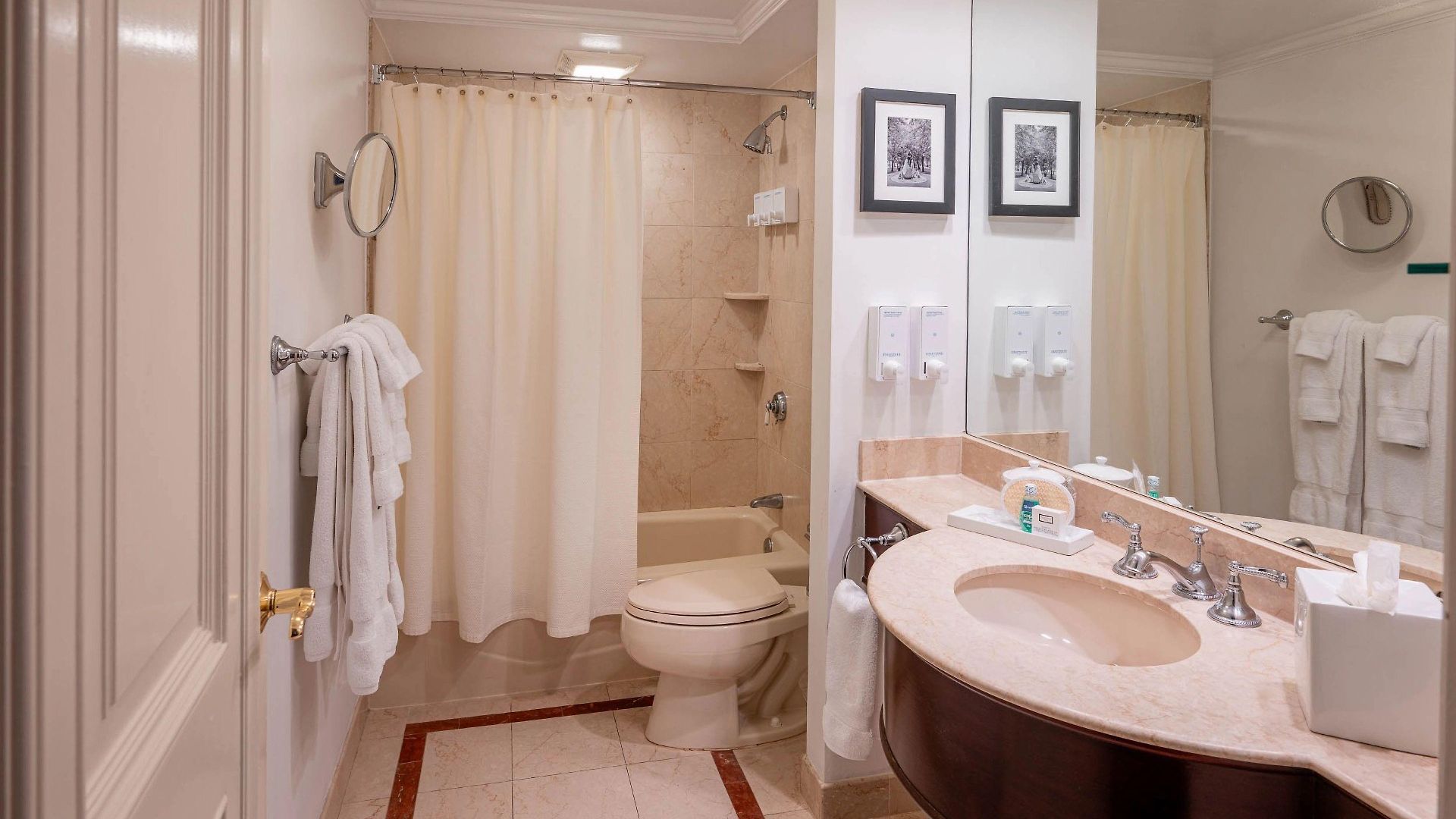 Hotel The Lenox