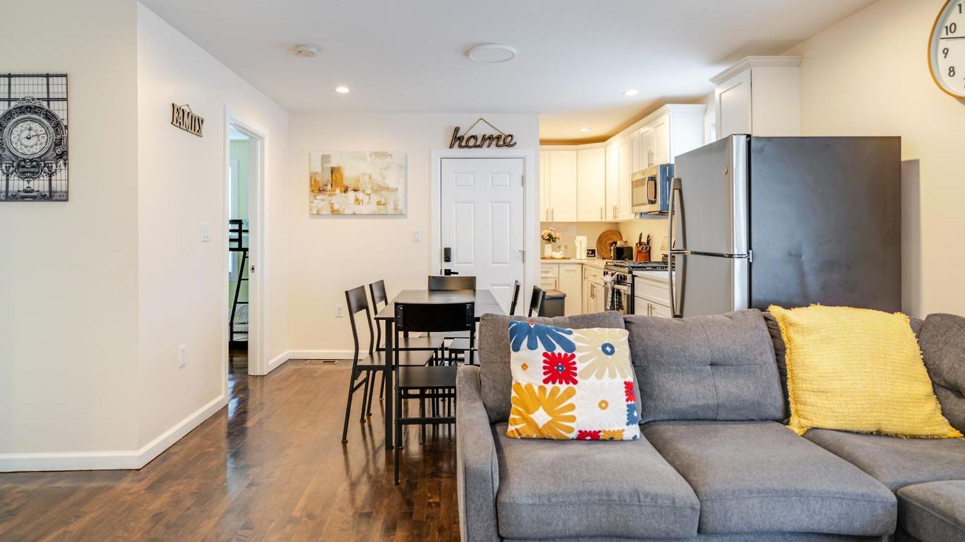 Stylish 4br Boston, Pet-friendly Near Savin Hill, I-93 & Red Line 30-1