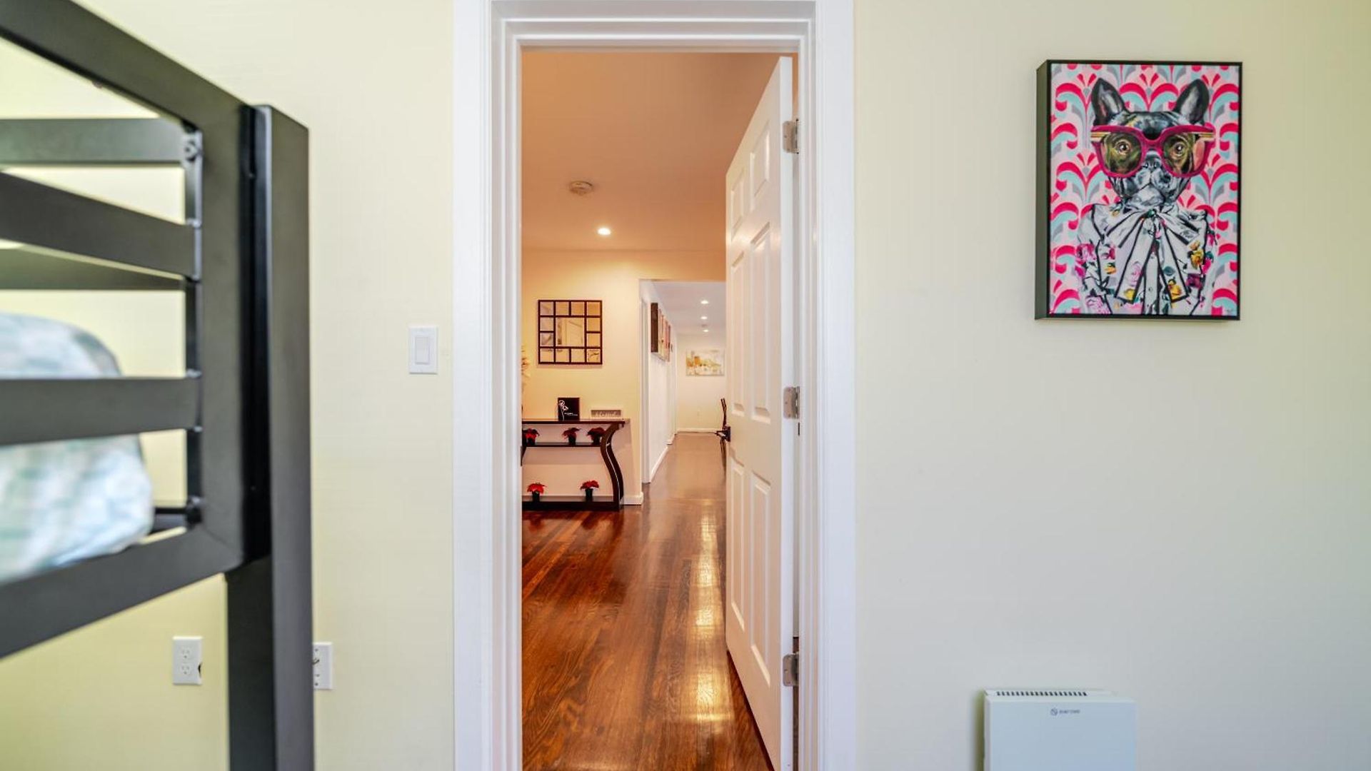 Stylish 4br Boston, Pet-friendly Near Savin Hill, I-93 & Red Line 30-1 Apartment Boston